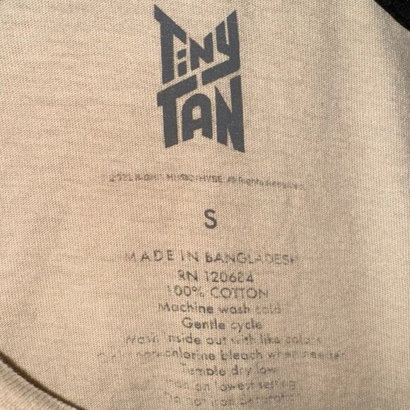 TinyTAN K-Pop BTS Band Shirt SM Unisex Beige Suga Jin Jung Kook J-Hope RM Jimin - Picture 2 of 4